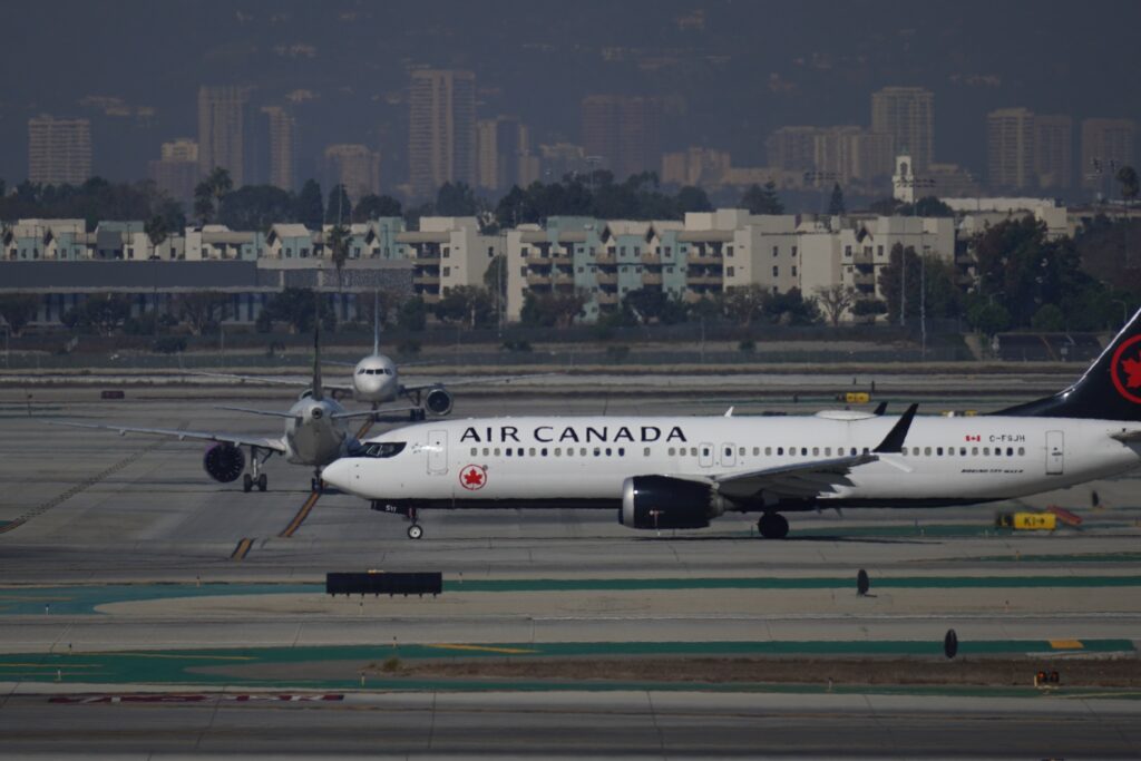 AIR CANADA AIRCRAFT at Los Angeles International Airport November 2024