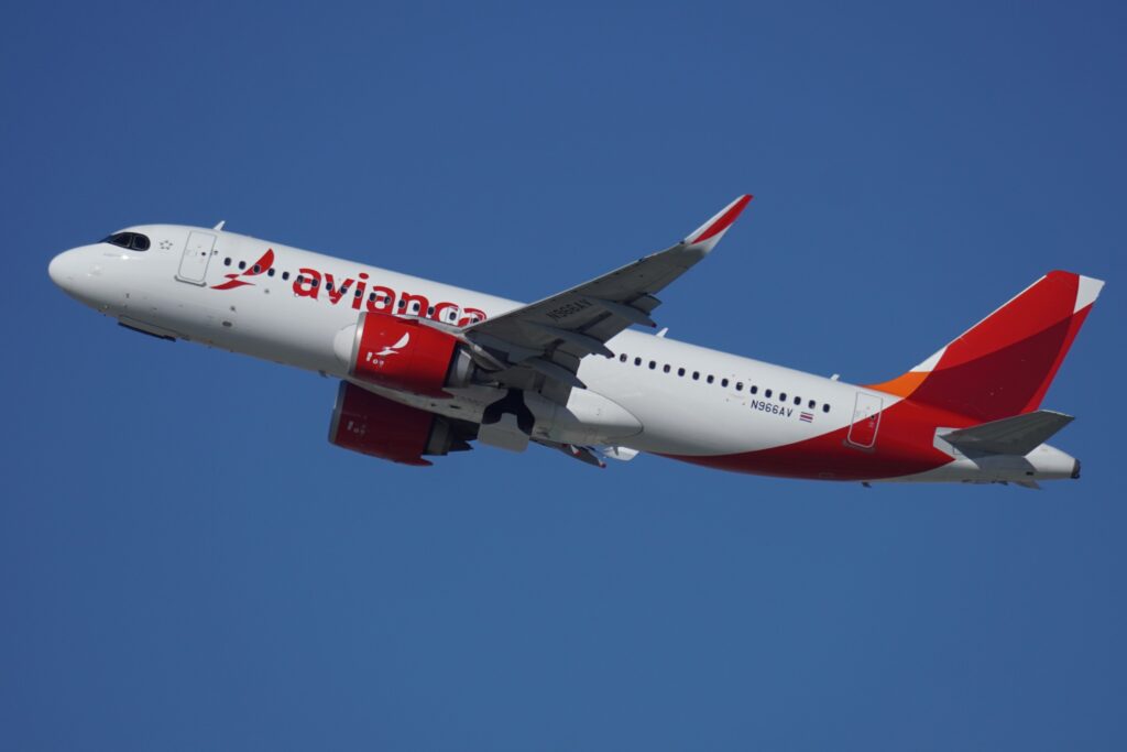 AVIANCA AIRCRAFT TAKE OFF (2) at Los Angeles International Airport November 2024