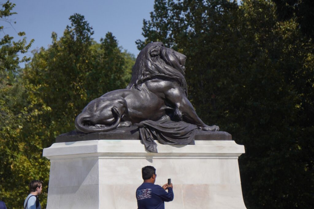 CAPITOL BUILDING STATUE (3) SEEN IN WASHINGTON DC OCTOBER 2024
