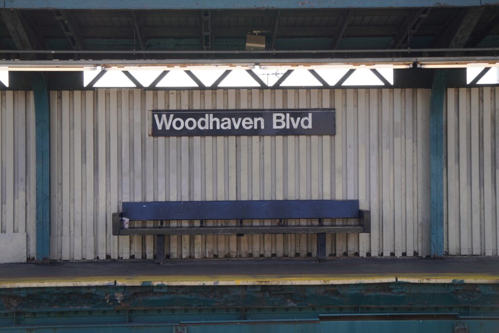 DSC00408 Woodhaven Blvd seen in New York City in November 2021