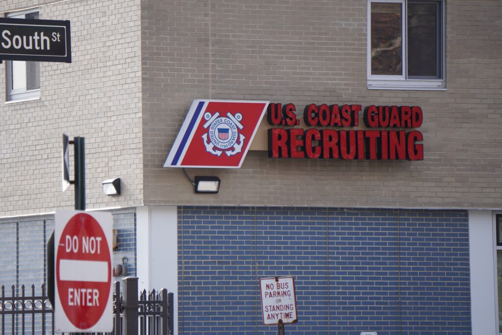 DSC00573 US Coast Guard Recruiting seen in New York City in November 2021