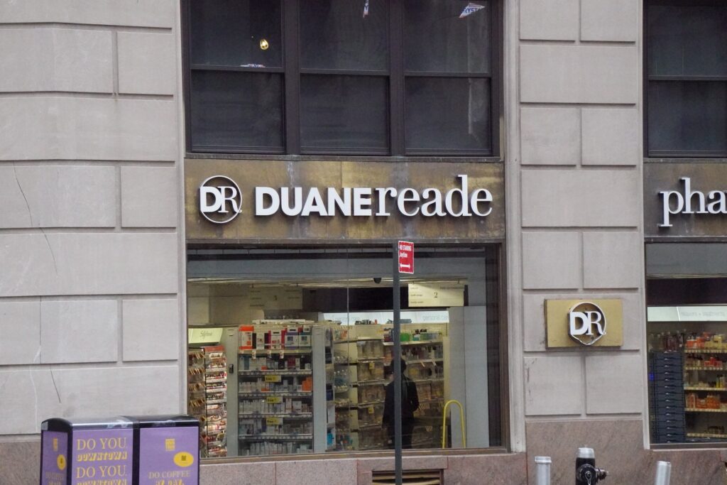 DSC00659 DUANE reade seen in New York City in November 2021