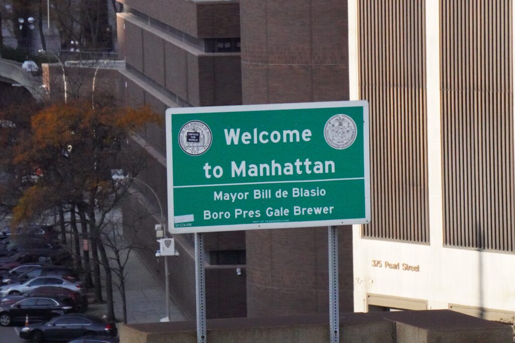 DSC00868 Welcome to Manhattan seen in New York City in November 2021