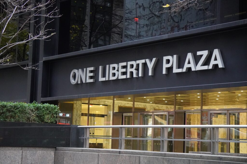 DSC00984 One Liberty Plaza seen in New York City in November 2021
