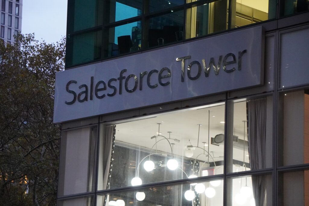 DSC01114 Salesforce Tower seen in New York City in November 2021