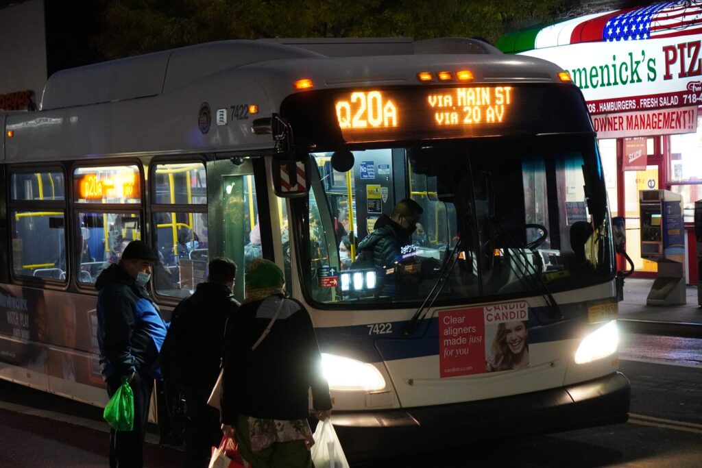 DSC01482 City Bus seen in New York City in November 2021