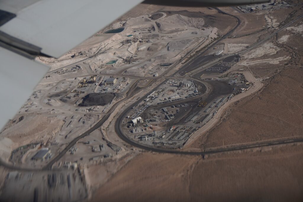 LOS ANGELES TO CHICAGO (5) LA to Chicago November 2024