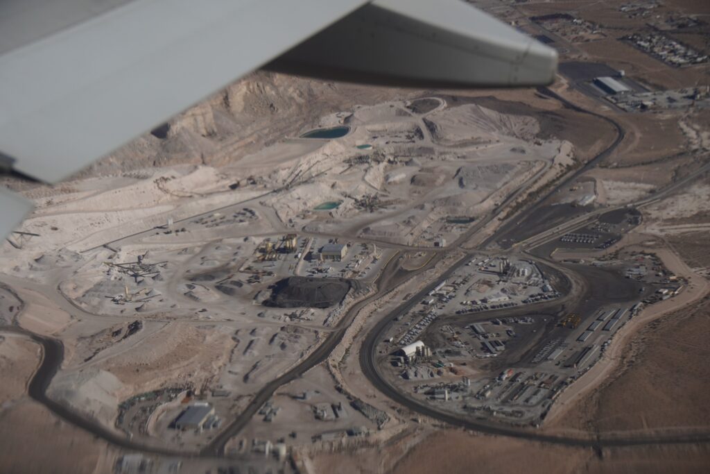 LOS ANGELES TO CHICAGO (7) LA to Chicago November 2024